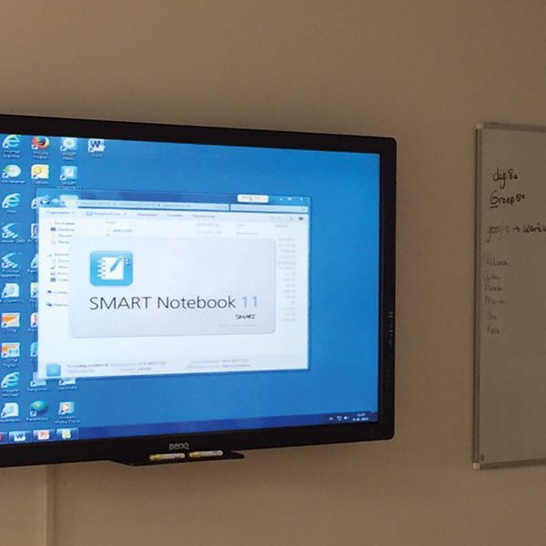 ergoxs-ergoframe-fine-select-zwei-saulen-wandlift-tv-effw5225zp-70inch-benq