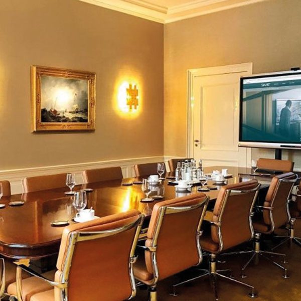 ergoxs-ergoframe-motion-zwei-saulen-rollgestell-eff5251z-projekt-provinciehuis-groningen