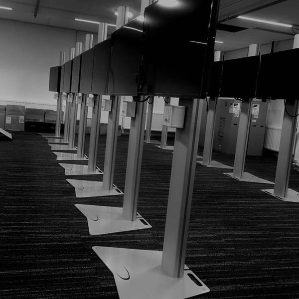 ergoxs-flexline-stand-lite-bodenstativ-fss18av44b-projekt-radboud-universiteit