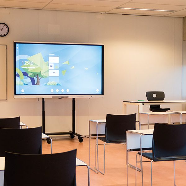 ergoxs-slimline-compact-mobile-rollgestell-eff2221z-projekt-rocva-collegezuid