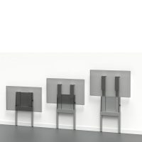 Drei zweisäulige graue Wandlifte mit Blenden und Stützfüßen in einer Reihe, wo es ein Differenzprodukt in der Höhe gibt.